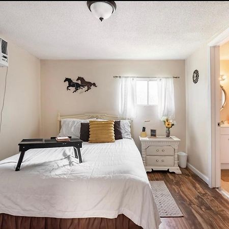 Apartamento Little Piece Of The Farm Baton Rouge Exterior foto
