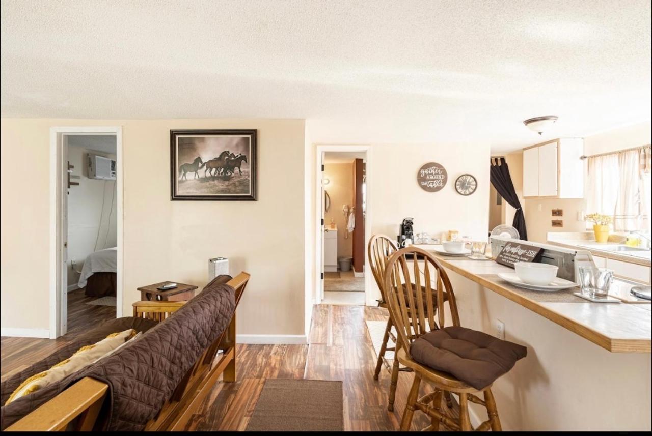 Apartamento Little Piece Of The Farm Baton Rouge Exterior foto